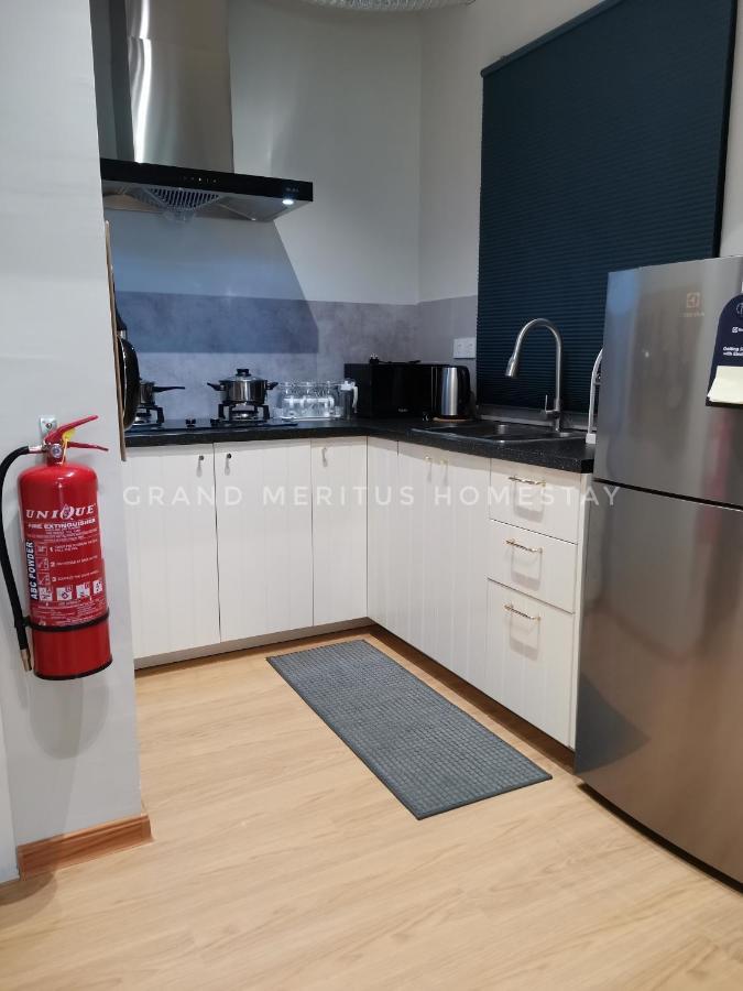 Grand Meritus Homestay @Penang Perai Eksteriør billede